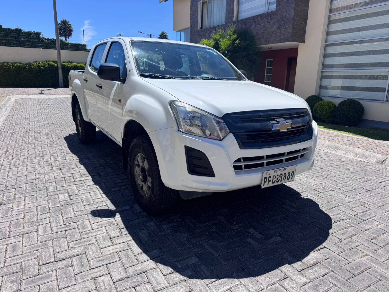 dmax 1