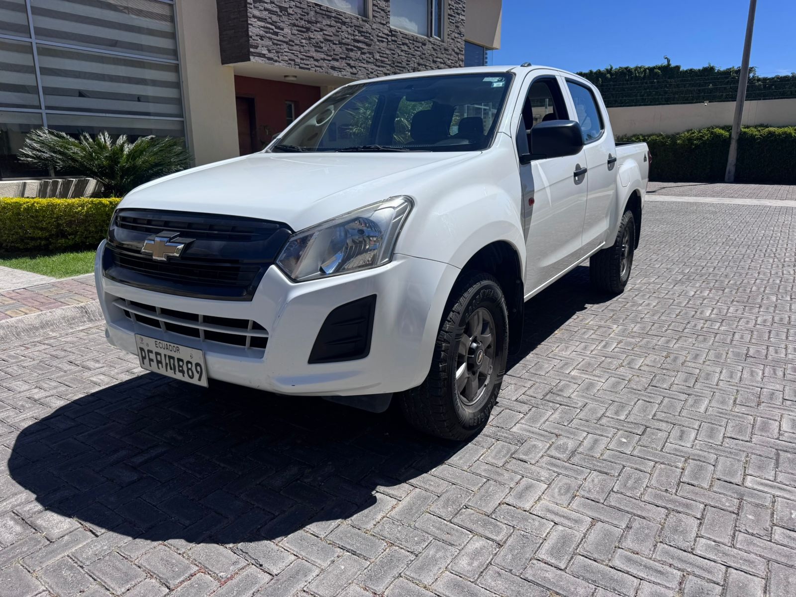 dmax 2